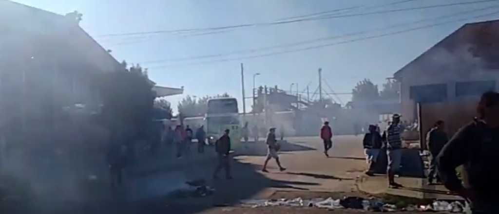 Incidentes en Olavarría luego de las muertes en el recital del Indio