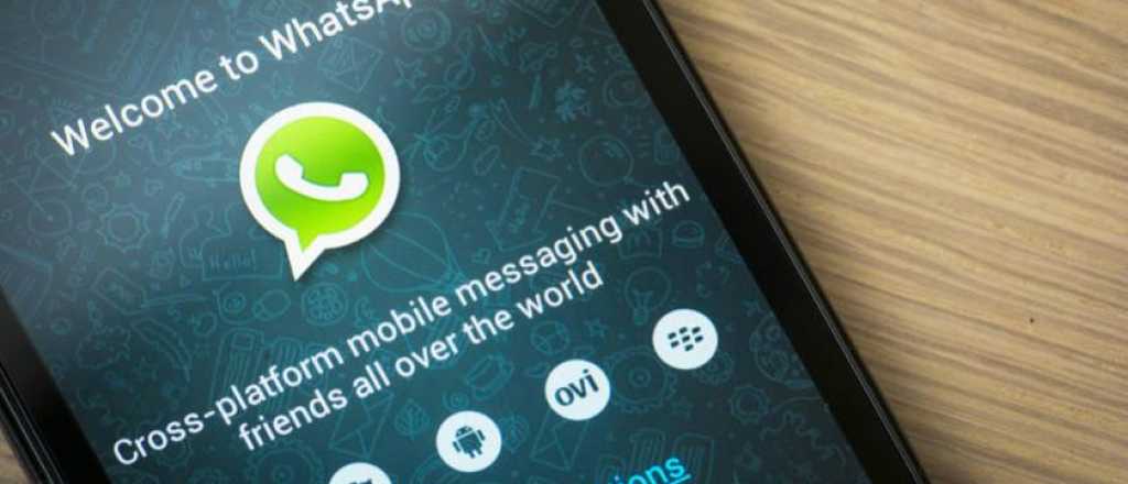 WhatsApp ya avisa cuando se reenvían mensajes