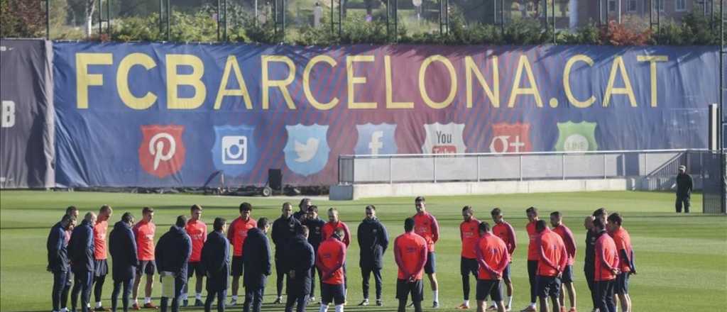 Los clubes de Barcelona iniciaron sus prácticas con un minuto de silencio