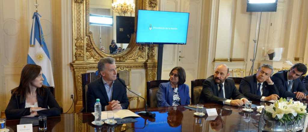 Cornejo defendió el pacto fiscal con Macri