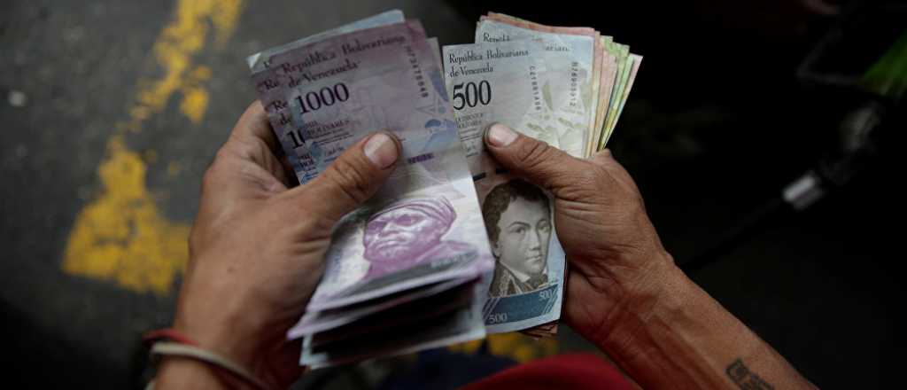 Crearon una moneda paralela en Caracas con la cara de Hugo Chávez