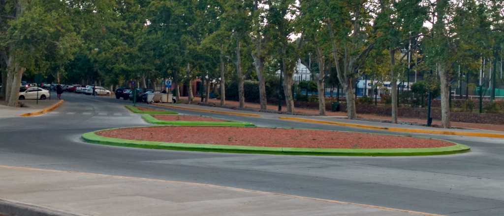 ¿Qué significa el color verde de las rotondas del parque San Martín?