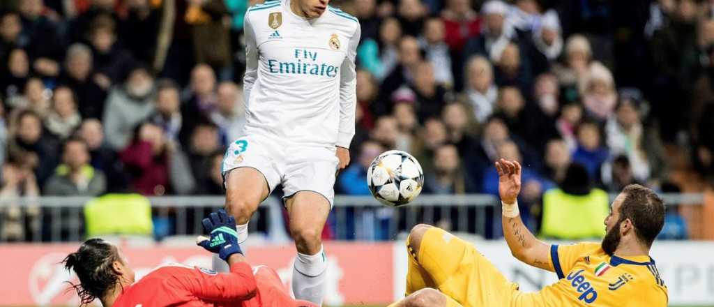 Con un dudoso penal sobre la hora, Real Madrid se salvó del papelón