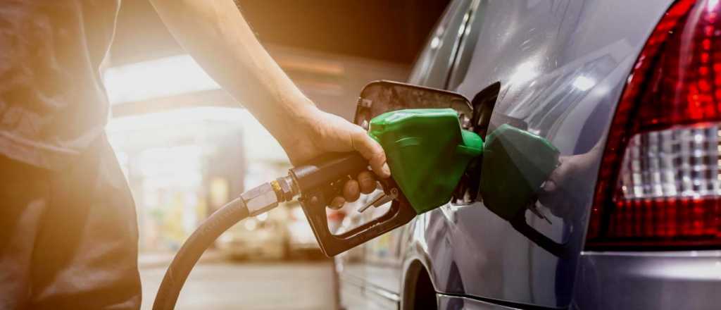 El litro de combustible podría superar los $50
