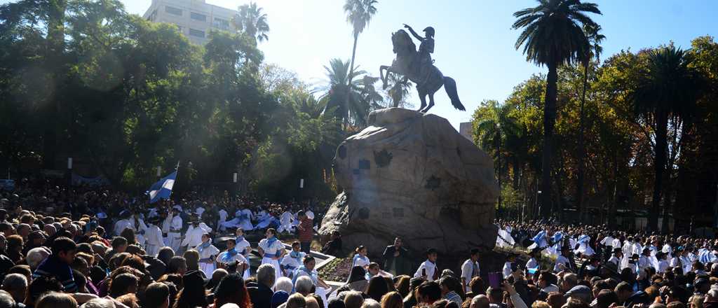 Los mendocinos disfrutaron a pleno la reinauguración de la plaza San Martín 