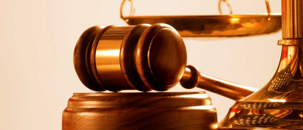 Buscan "abogados de trinchera" como jueces y fiscales