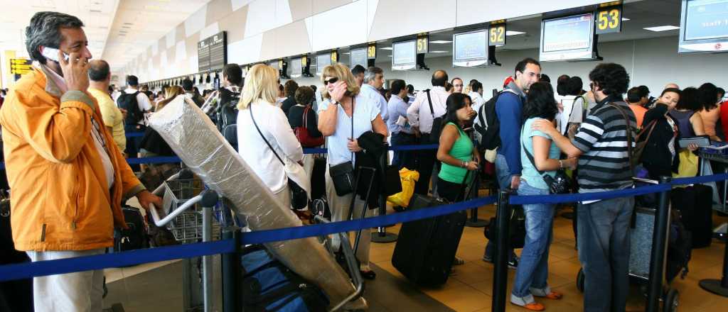 Así podés reclamar por el cierre del aeropuerto de Bariloche