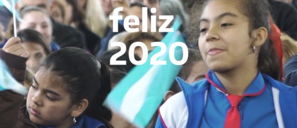 El mensaje del gobierno en año nuevo: "en 2020, la Argentina se pone de pie"