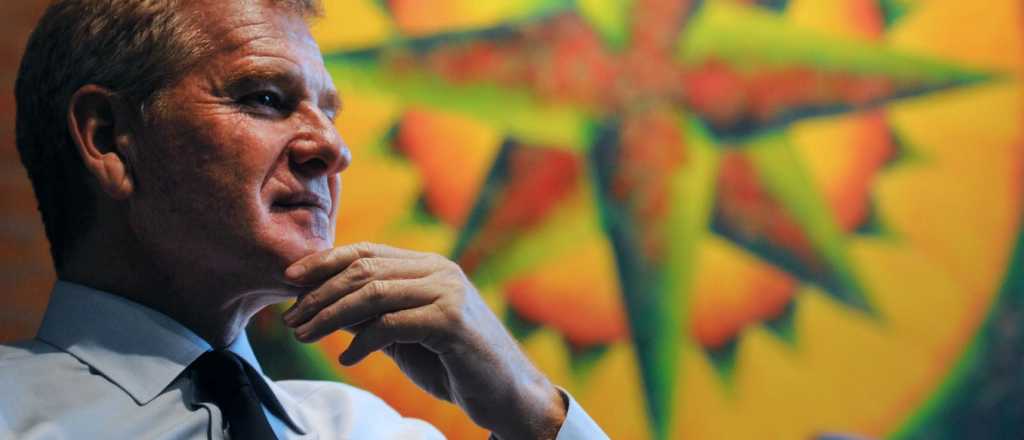 De Narváez golpeó a un periodista que insultó a su familia