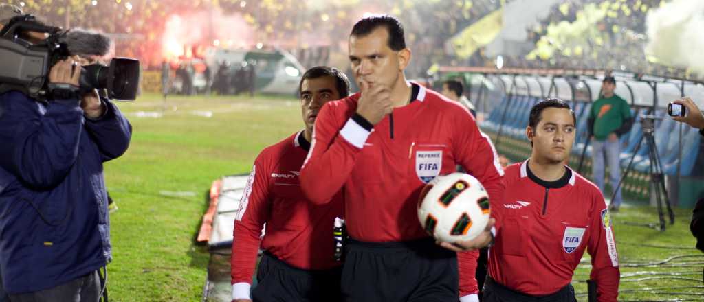 Pararon a un árbitro por las escuchas de Grondona