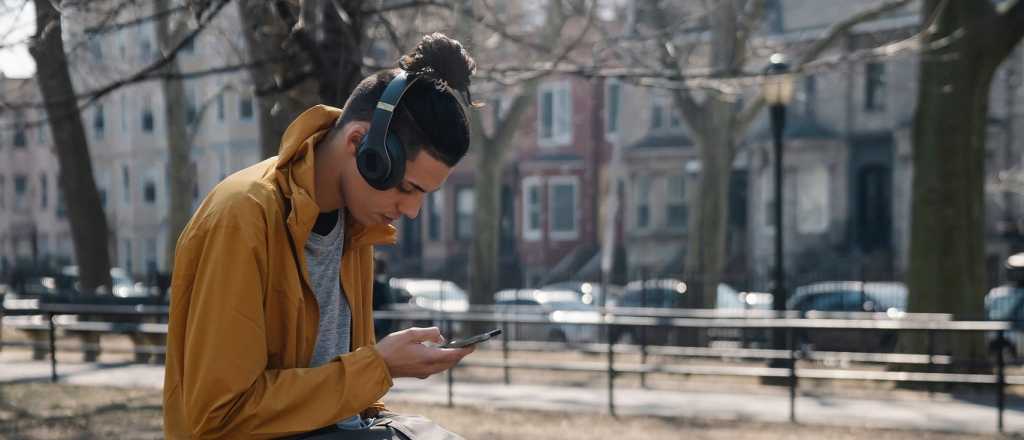 Cuál es la app que permite escuchar música gratis