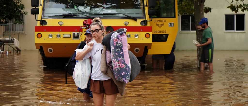 Al menos 100 muertos por las inundaciones en Brasil