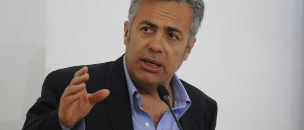 El SUTE denunció a Cornejo por ir a hablar con directoras