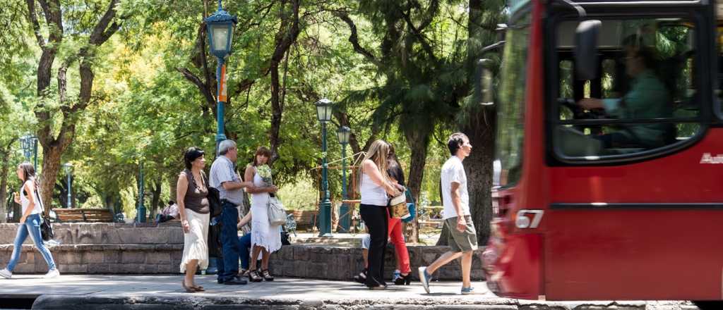 Cortes de calles y desvío de micros en el Centro hoy, mañana y el sábado
