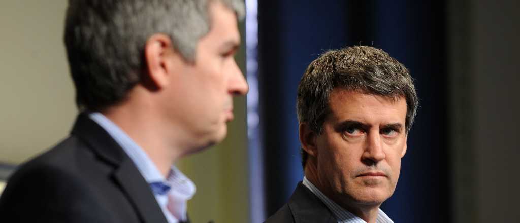 Prat Gay: "El viernes, Argentina se pone al día con todos"