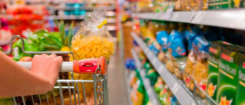 Según el Indec, aumentó 30% la facturación en los supermercados