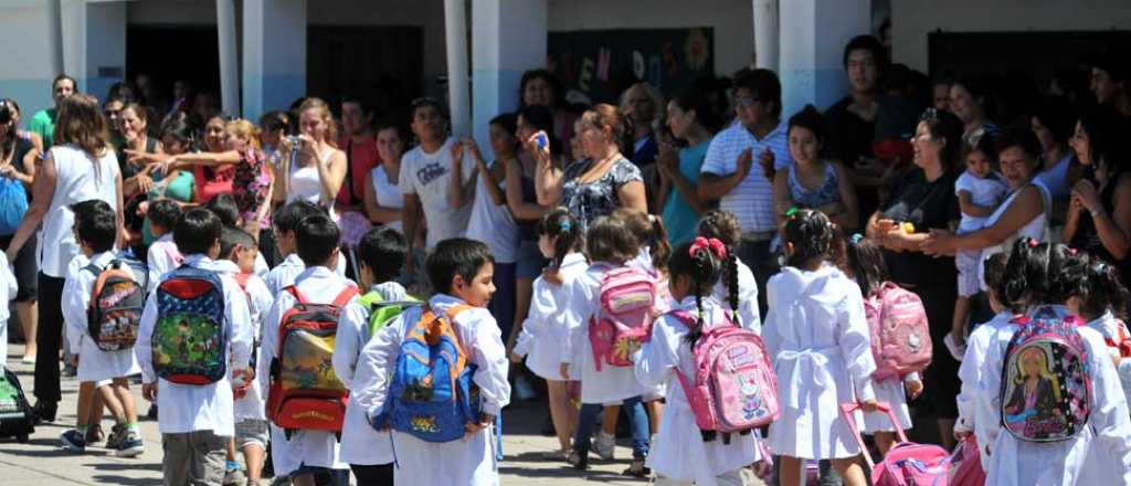 San Luis anunció un 40 % de aumento a los docentes