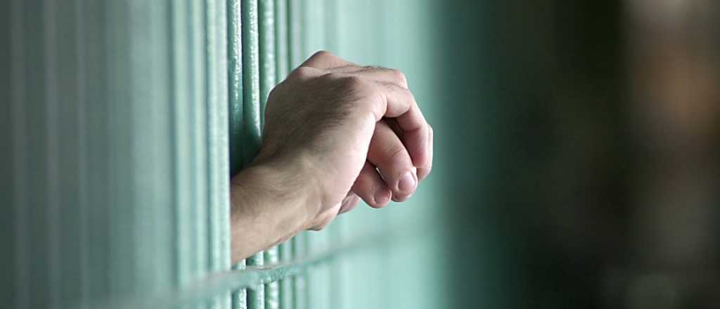 Buscan tutores para acompañar a estudiantes detenidos