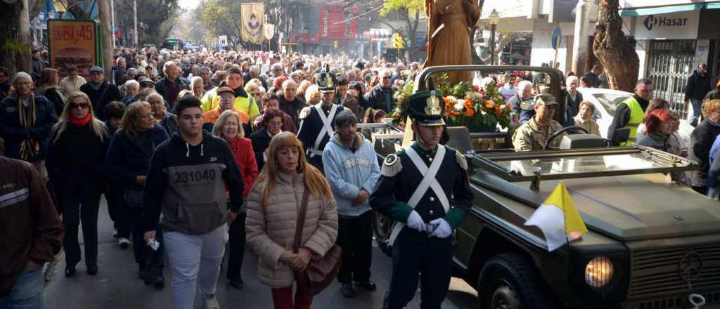 Reviví la procesión del Patrono Santiago
