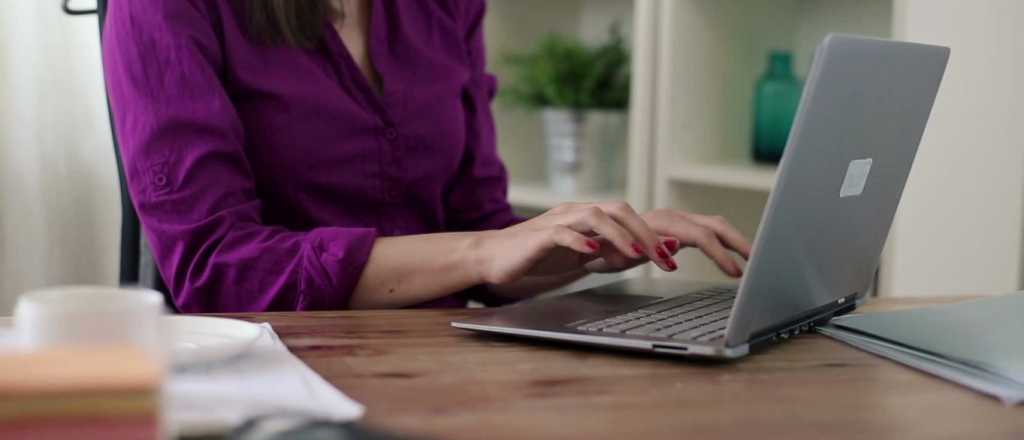 Cómo acceder al crédito de hasta $300.000 para computadoras