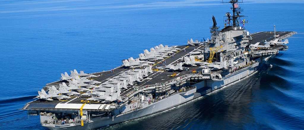 Video: as&iacute; se construye un portaaviones 