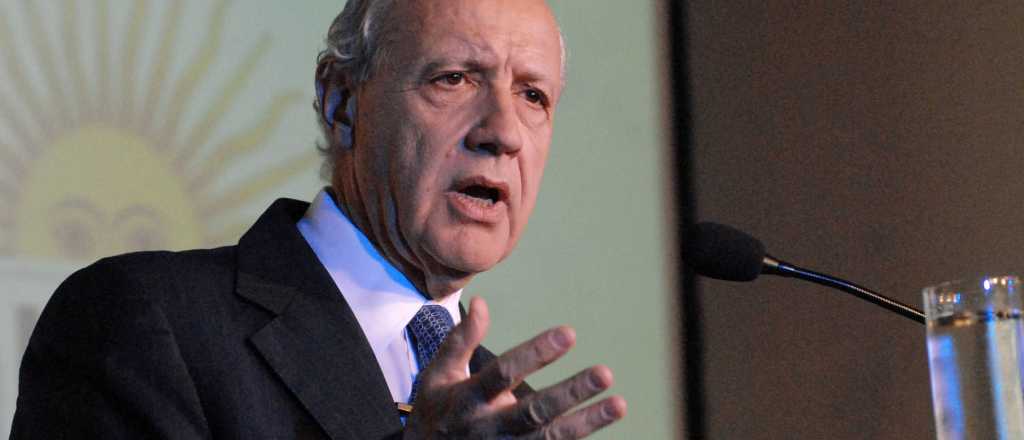 Lavagna lanzar&iacute;a la candidatura presidencial en marzo