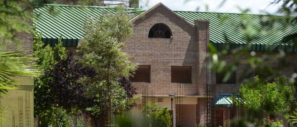 Pr&oacute;volo: cinco testimonios del horror