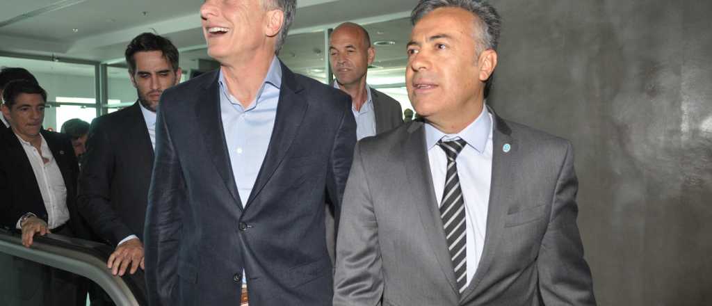 As&iacute; Macri quiere financiar la baja del empleo p&uacute;blico en las provincias