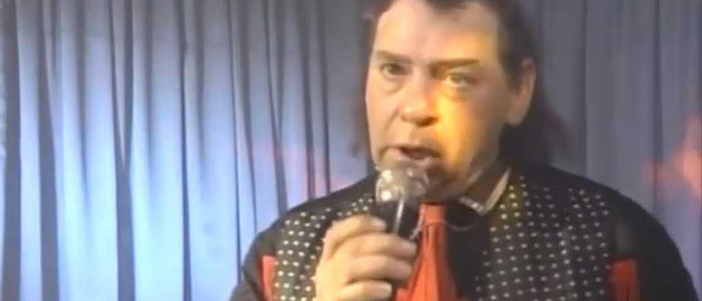 Se mató un cantante que era viral en las redes sociales