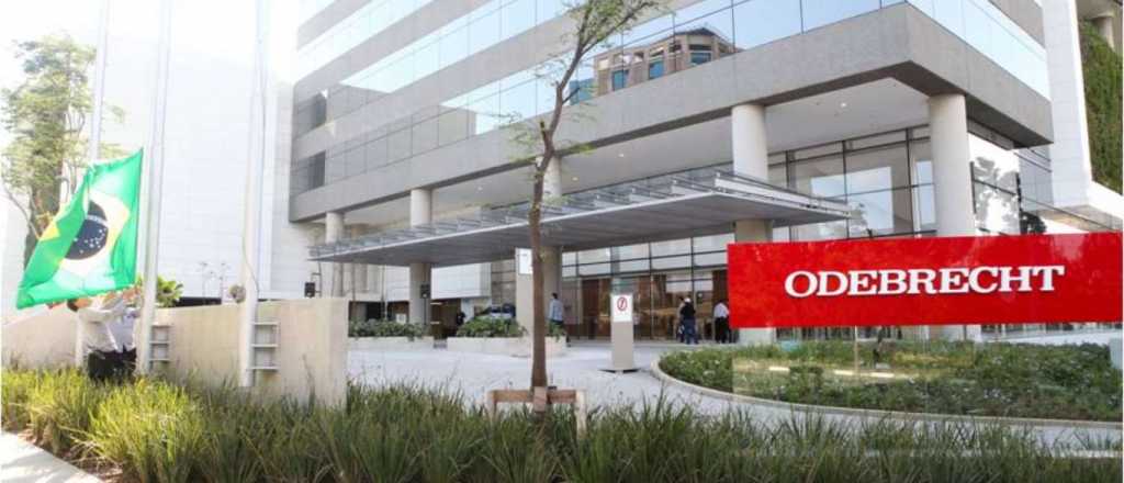 Suspendieron a Odebrecht a funcionar en el país por un año