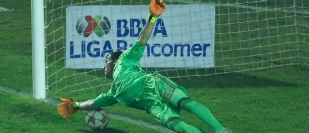 �Pat&oacute;n� Guzman h&eacute;roe y campe&oacute;n en M&eacute;xico: ataj&oacute; 3 penales en la final 