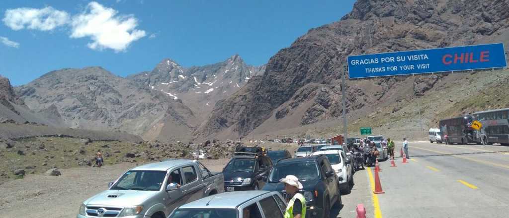 Dos camiones chocaron en alta montaña