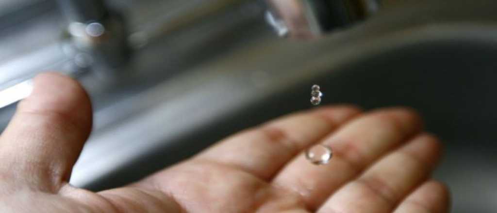 Este viernes cortan el agua en tres departamentos del Gran Mendoza