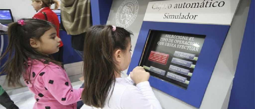 &iquest;Desde qu&eacute; edad pueden los menores utilizar la caja de ahorro y tarjeta de d&eacute;bito?