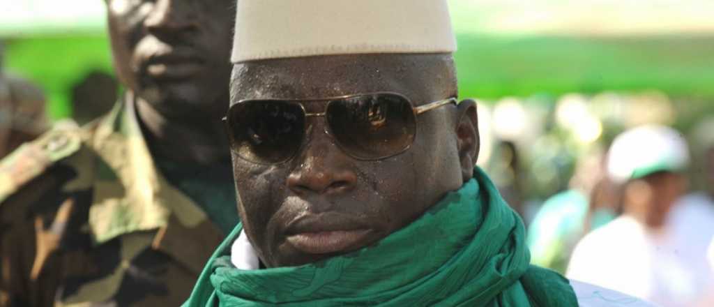 Incre&iacute;ble: ex presidente rob&oacute; US$ 11 millones y huy&oacute; del pa&iacute;s 