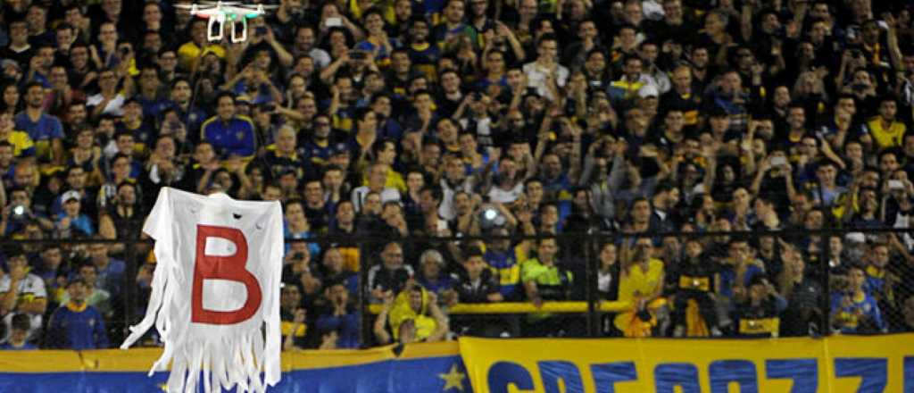 La Real Academia Espa&ntilde;ola ahora "carg&oacute;" a los hinchas de River