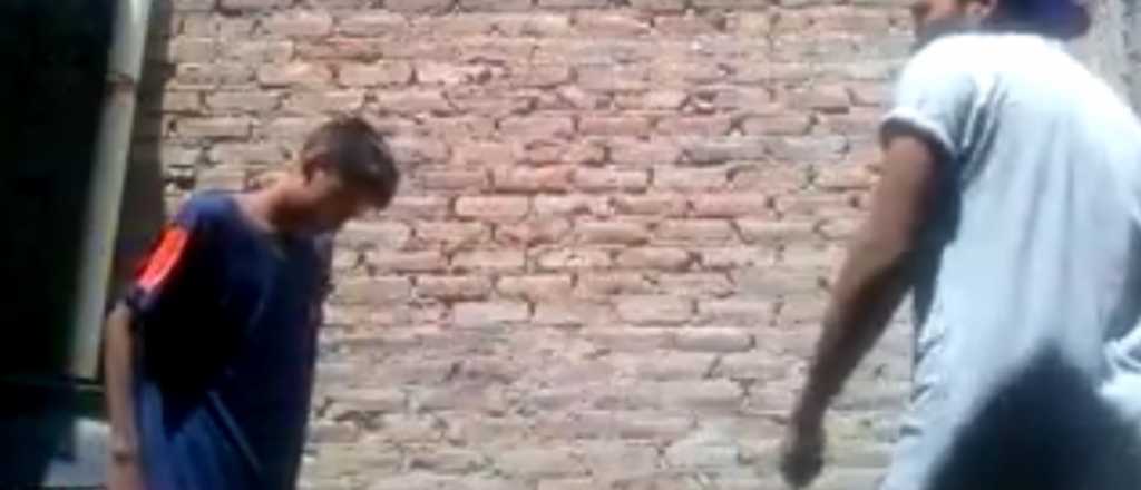 Video: una curiosa batalla de rap en Mendoza