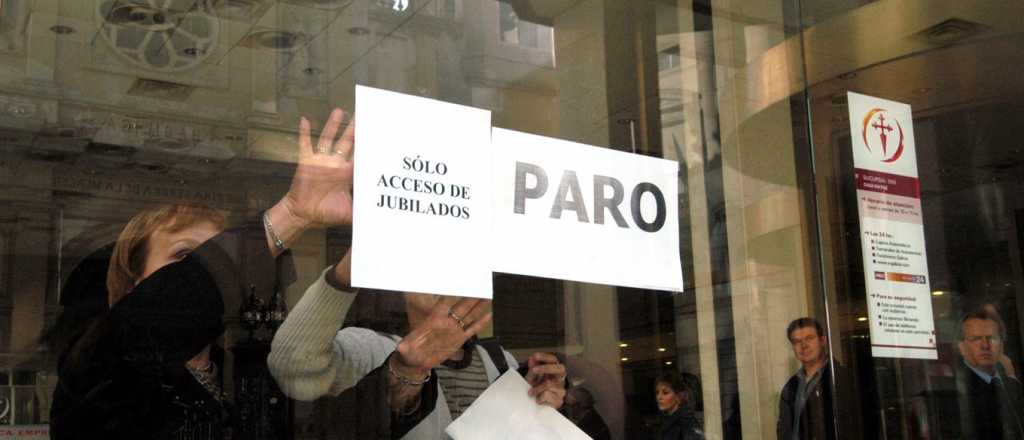 Titular de la Bancaria Mendoza: "Nos dan pena los clientes"