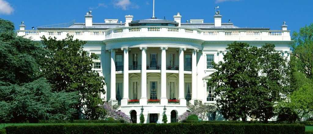 Trump arranc&oacute; con la motosierra y ofrece retiros voluntarios