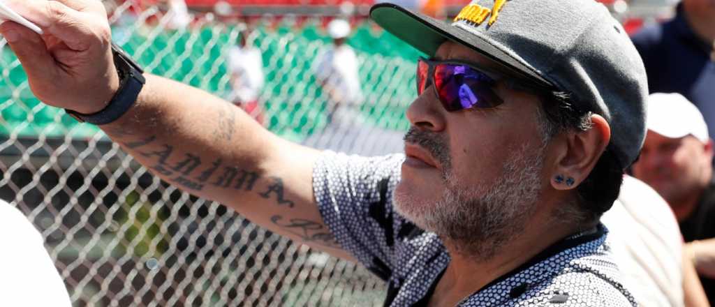 La amenaza de Maradona si Tinelli no renuncia a la AFA