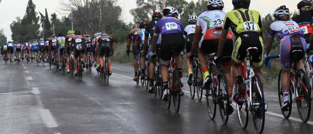 Vuelta de Mendoza: Najar llegó primero al Manzano