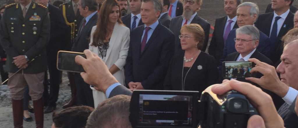 Macri: "Tenemos desafíos tan grandes como la cordillera que nos separa"
