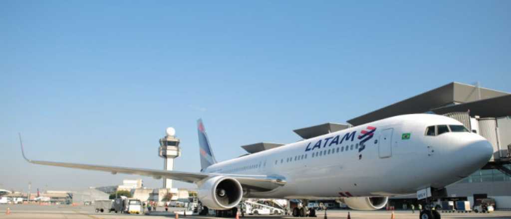 Una aerol&iacute;nea cancel&oacute; una ruta hacia Argentina inaugurada hace dos d&iacute;as