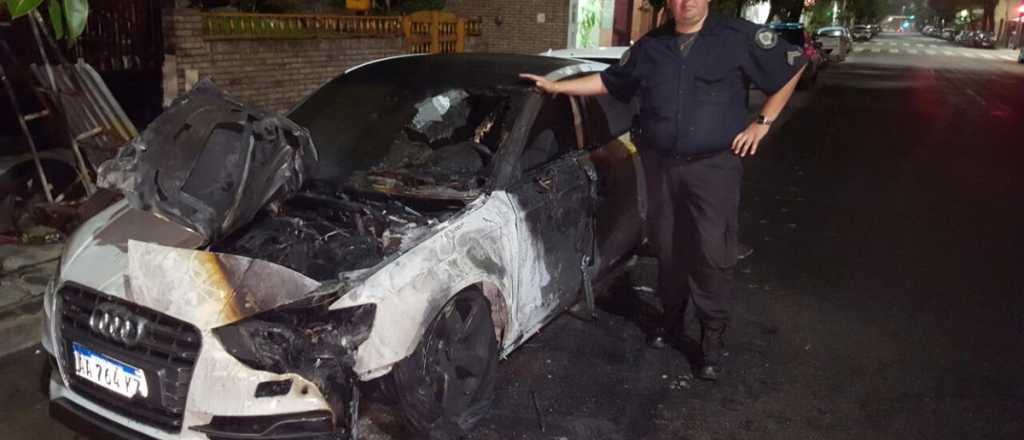 Video: así le prendieron fuego el auto al "Pity" Martínez
