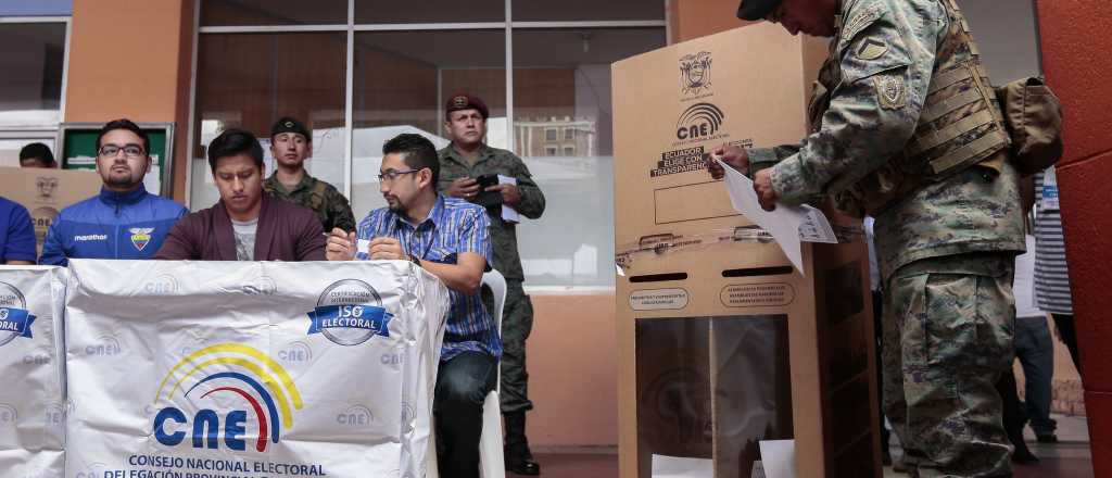 Ecuador elige hoy al sucesor de Rafael Correa 