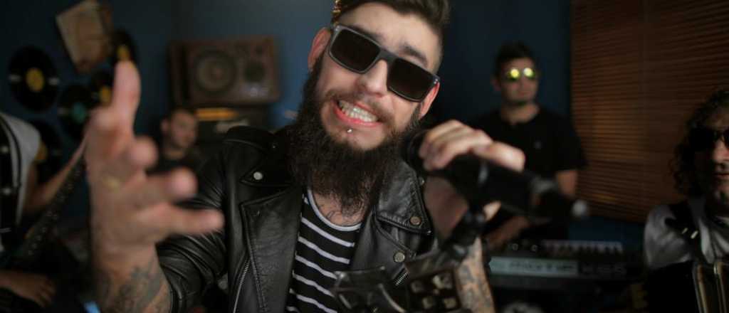 El extremo tatuaje de Ulises Bueno