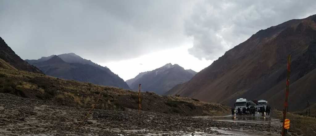Limpiaron el barrio y pideras de la ruta 7 en Penitentes y est&aacute; transitable