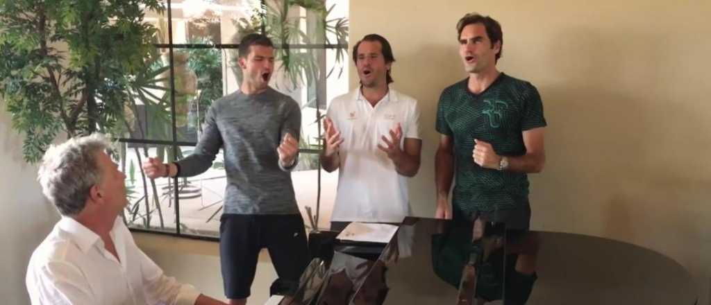 Federer armó un grupo musical de tenistas y así cantan