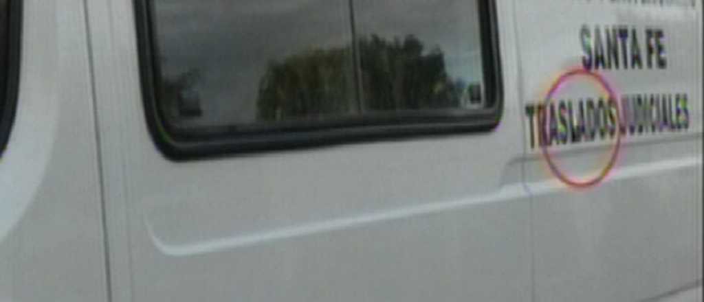 Ataque a tiros a la camioneta que llevaba al ejecutor del l&iacute;der de Los Monos