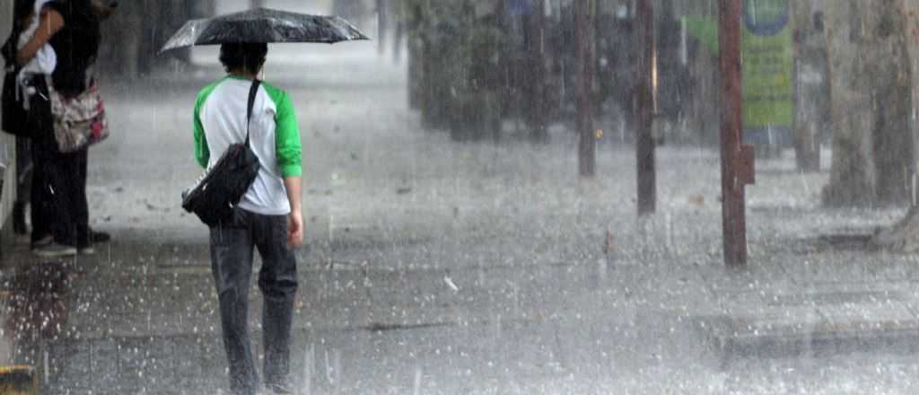 Alerta en Mendoza por lluvias y tormentas intensas